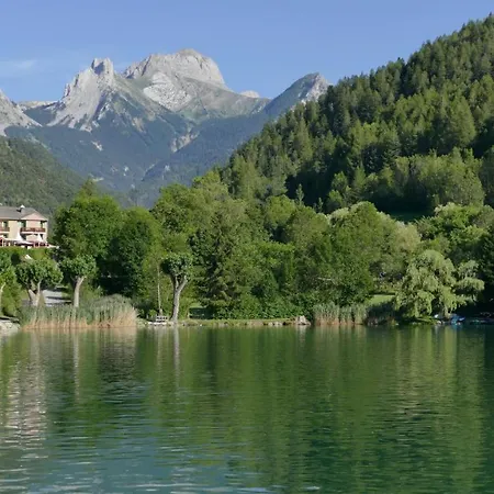 Hotel Hotel-restaurant La Lauzetane