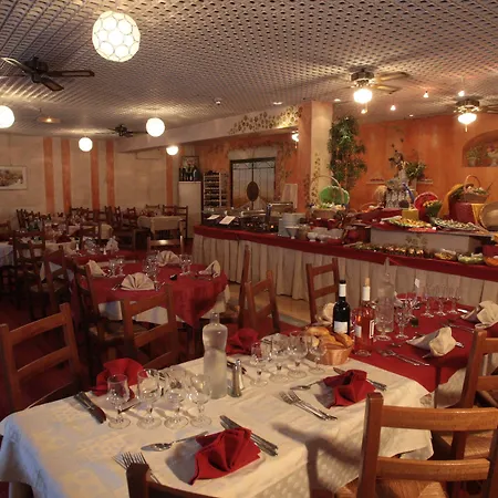 Hotel-restaurant La Lauzetane Le Lauzet-Ubaye