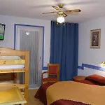 Hotel-restaurant La Lauzetane 酒店 勒洛泽于拜
