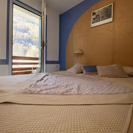 Hotel-restaurant La Lauzetane 3* 르로제위바예