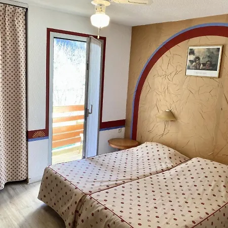 Hotel-restaurant La Lauzetane 호텔 르로제위바예