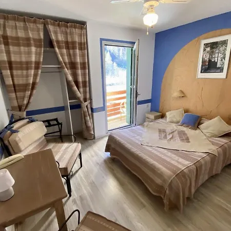 Hotel-restaurant La Lauzetane 호텔 르로제위바예