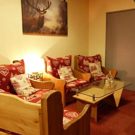 Hotel-restaurant La Lauzetane 르로제위바예