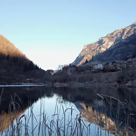 Hotel-restaurant La Lauzetane 3*