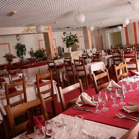 Hotel-restaurant La Lauzetane Le Lauzet-Ubaye