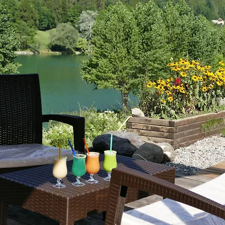 Hotel-restaurant La Lauzetane Szálloda Le Lauzet-Ubaye