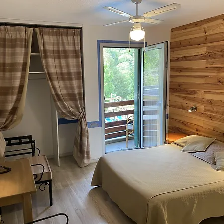 Hotel Hotel-restaurant La Lauzetane 3*