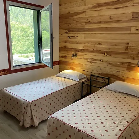 Hotel-restaurant La Lauzetane Le Lauzet-Ubaye