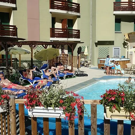 Hotel-restaurant La Lauzetane 3* 르로제위바예