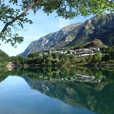Hotel-restaurant La Lauzetane 르로제위바예