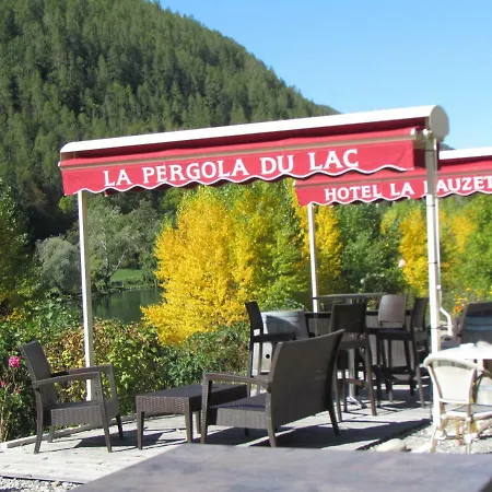 호텔 Hotel-restaurant La Lauzetane 3*
