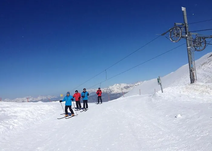 Hotel-restaurant La Lauzetane 3* Le Lauzet-Ubaye
