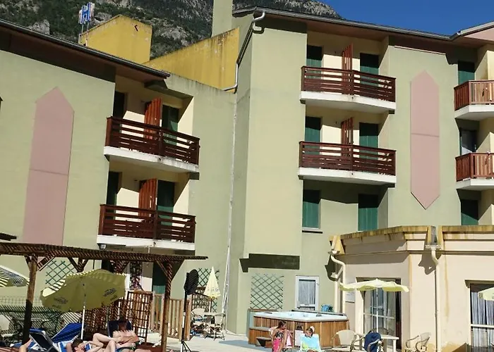 Hotel Hotel-restaurant La Lauzetane