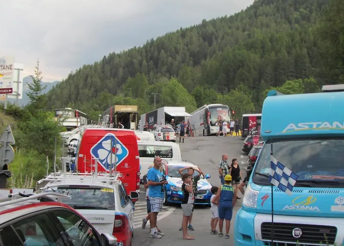 Hotel Hotel-restaurant La Lauzetane